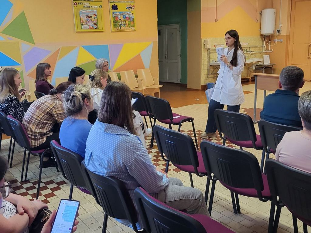 Лекция в ГУО «СШ №5 г. Добруша» на тему: «Профилактика суицидального поведения среди детей и подростков».